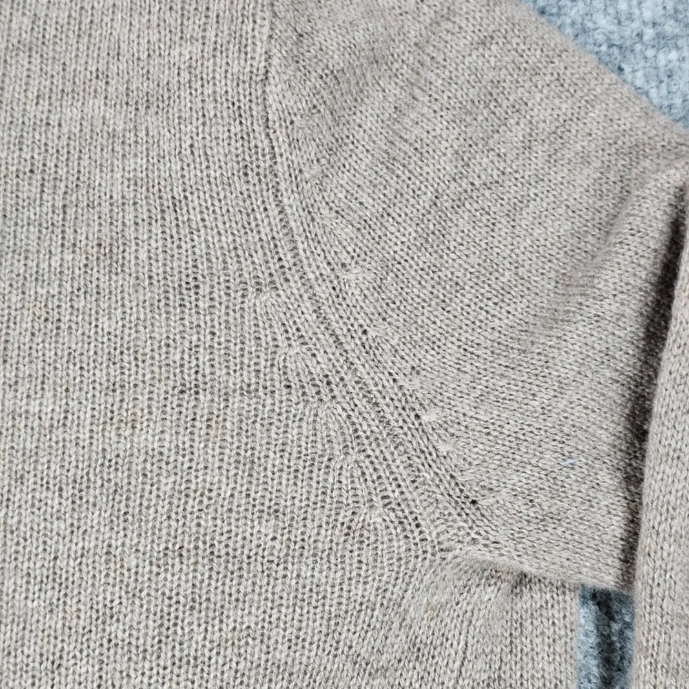 Premise Cashmere item sale